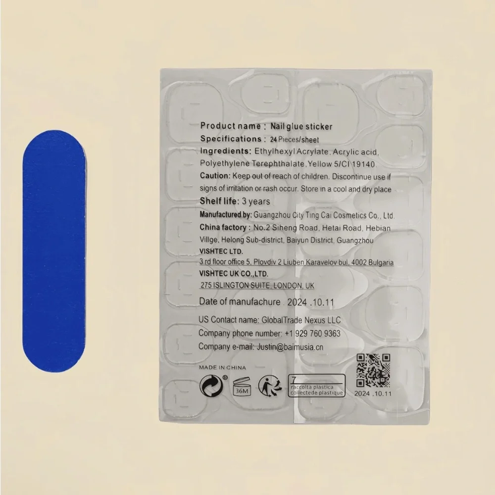 Dark Floral Skull Nail Art - Picture 5 of 7